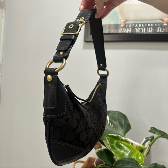 Coach Y2K Signature Canvas Hobo Shoulder Bag - Picture 3 of 16